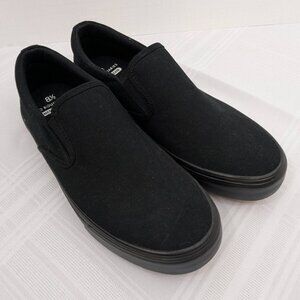 No Boundaries memory foam slip-on sneakers size 8 1/2 black never worn